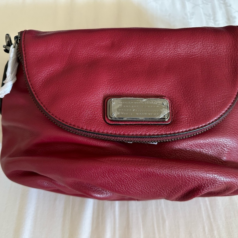 Marc by Marc Jacobs Burgundy Leather Shoulder Bag